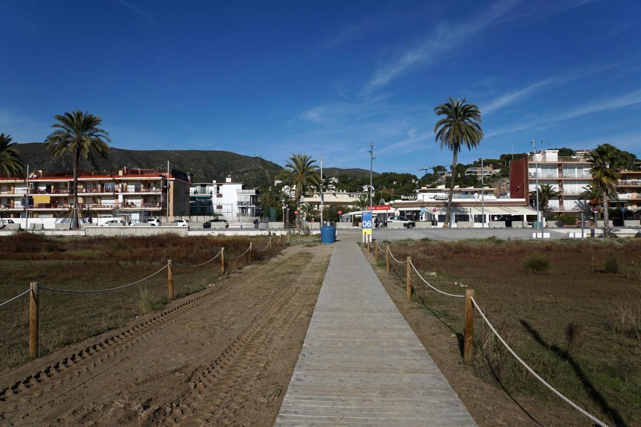 Beach Club House Leilighet Castelldefels Eksteriør bilde