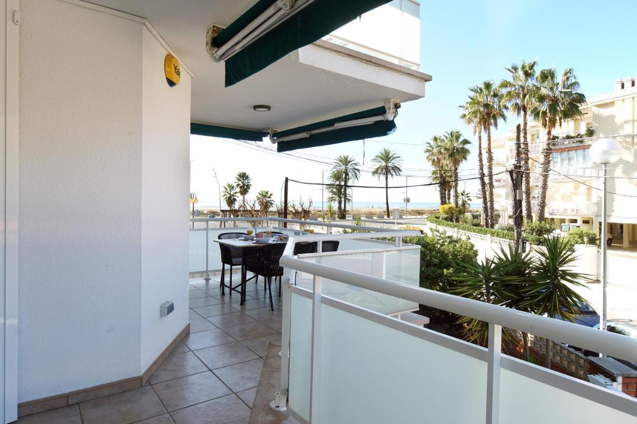 Beach Club House Leilighet Castelldefels Eksteriør bilde